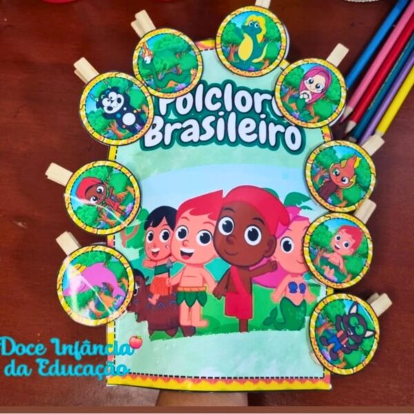 História na Luva do Folclore Brasileiro!